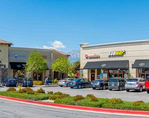 
                                                                Sierra Lakes Shopping Corridor : Sierra Lakes Marketplace 2
                                                        